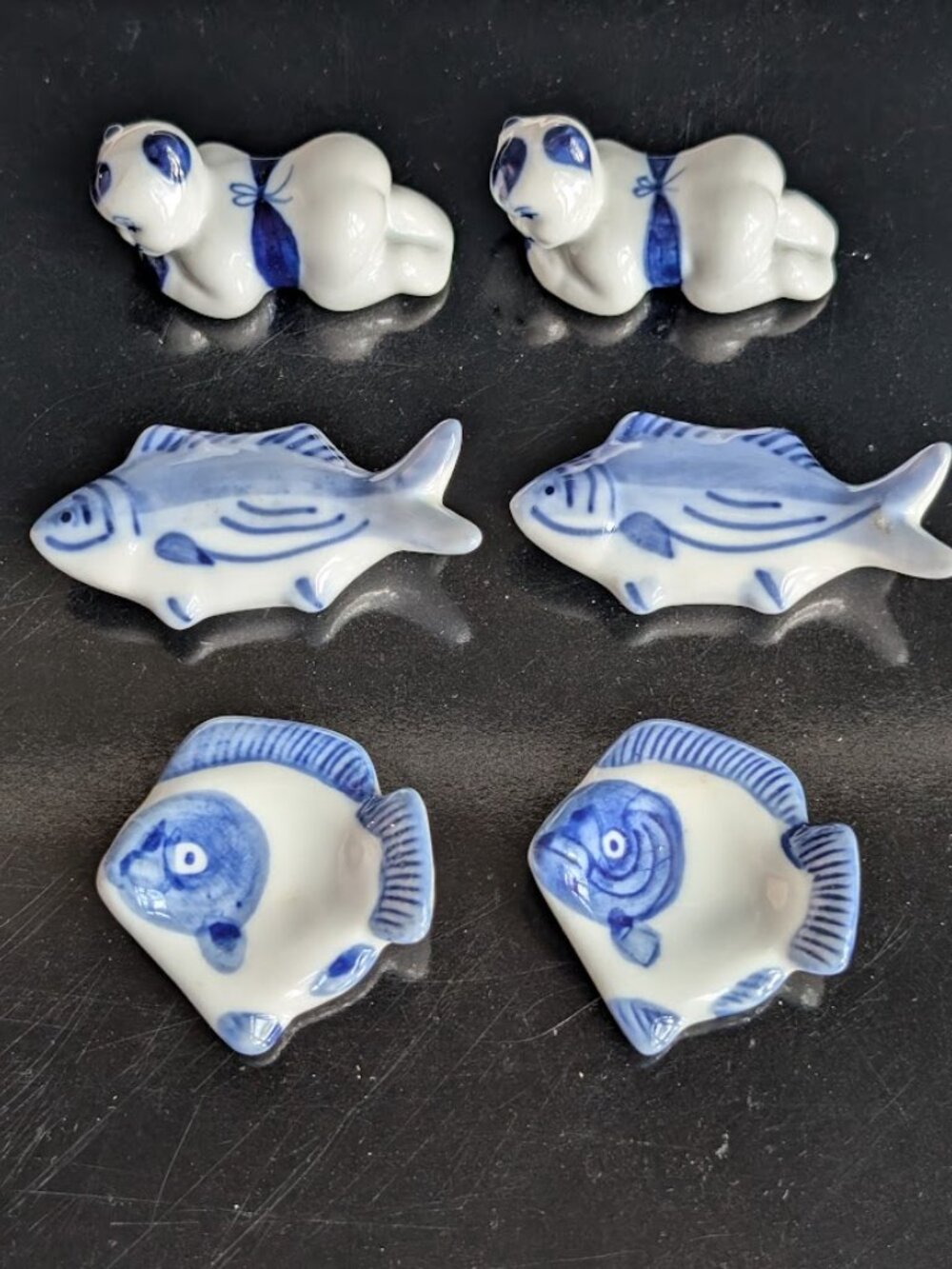 Lot of 6 Blue & White Porcelain Fish and Pillow Baby Chopstick / brush Rests